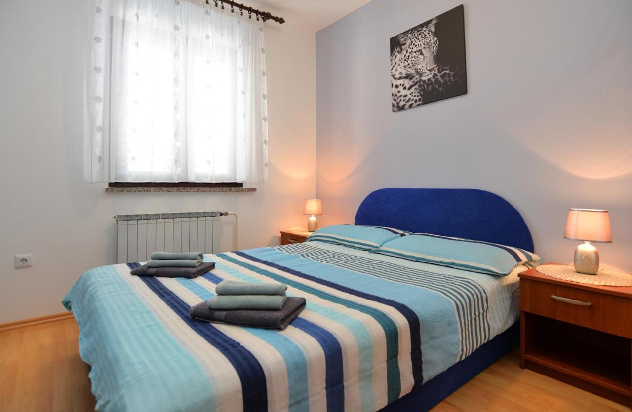 Apartments Milka 2074 بوريتش المظهر الخارجي الصورة