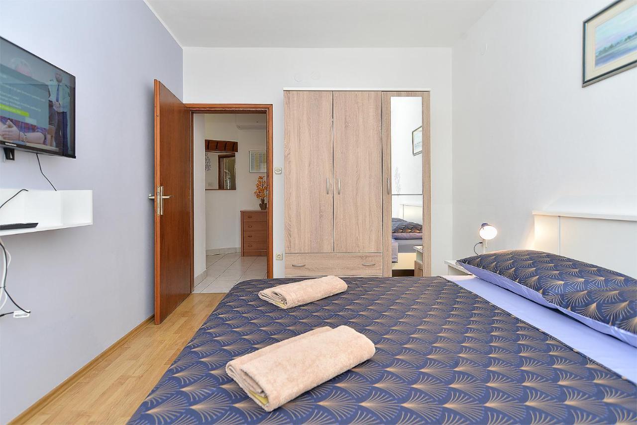 Apartments Milka 2074 بوريتش المظهر الخارجي الصورة