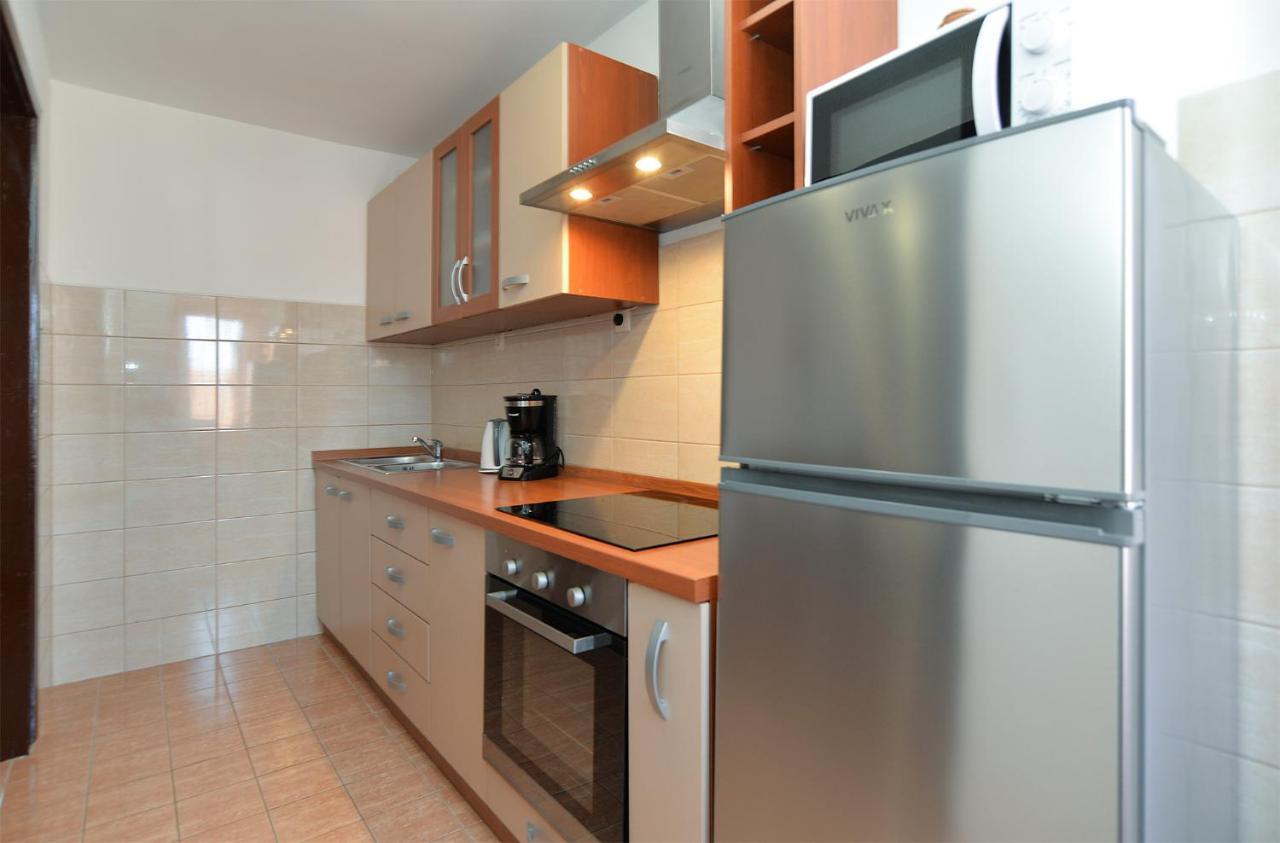 Apartments Milka 2074 بوريتش المظهر الخارجي الصورة